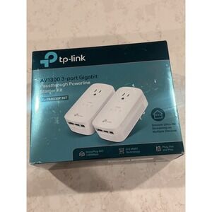 TP-Link AV1300 3-port Gigabit Passthrough Powerline Adapter‎ TL-PA8030P White